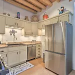 Historic Railyard Bungalow - Walkable Location!